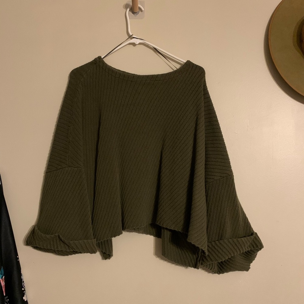 Free people sweater